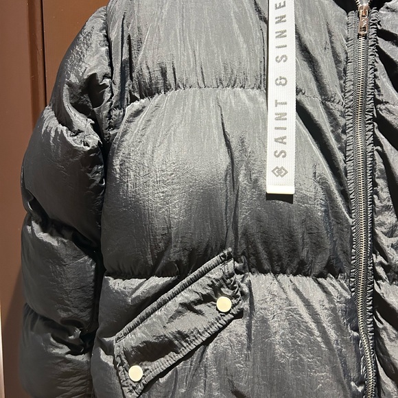 Women’s Saint & Sinner Puffer Jacket - Picture 6 of 7